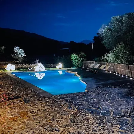 Lodge Piatana