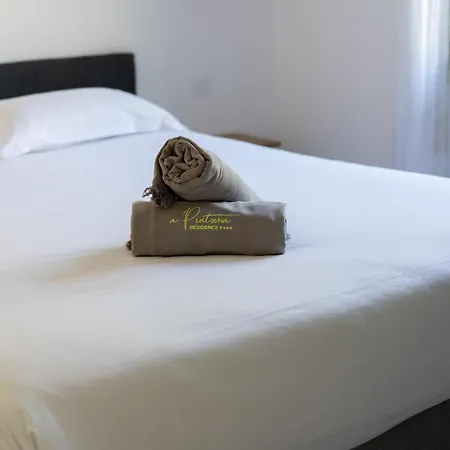 Piatana Lodge *