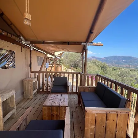 Lodge Piatana Olmeto (Corsica)
